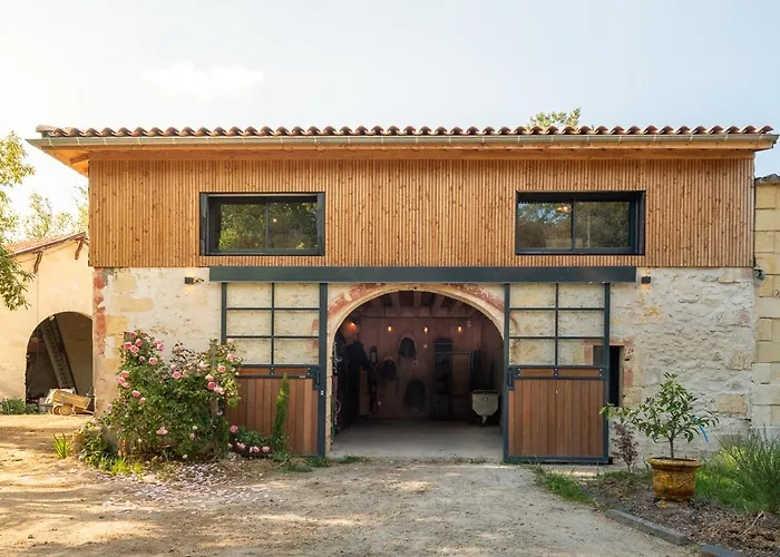 Domaine Ecoline Дом отдыха Sadirac